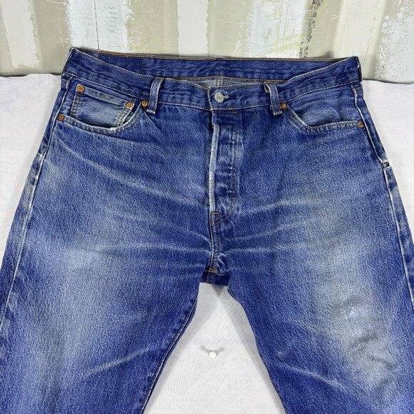 Levi's 501 Mens Straight Leg Jeans Blue Denim Faded 5-Pocket Outdoor Size 36x29 - Picture 4 of 16